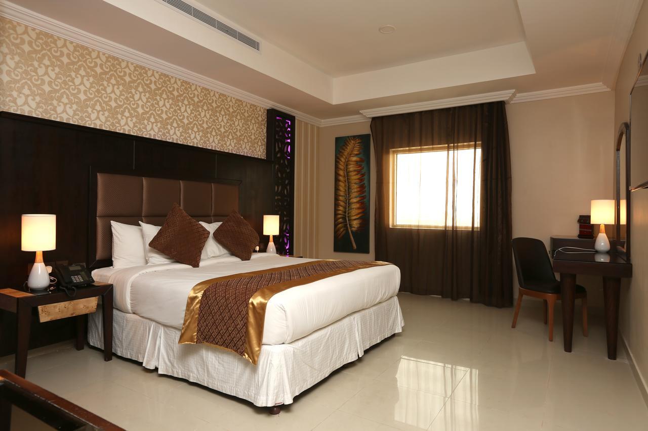 Park Hotel