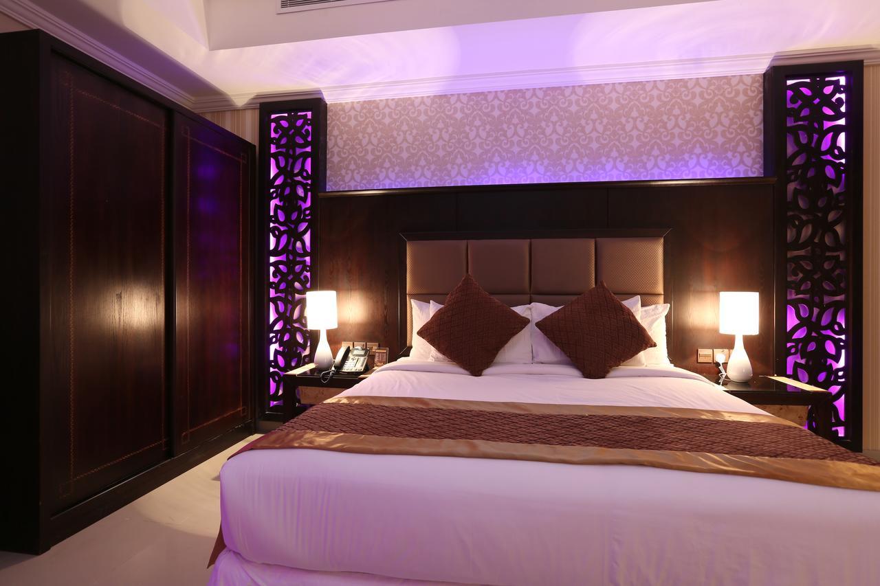 Park Hotel